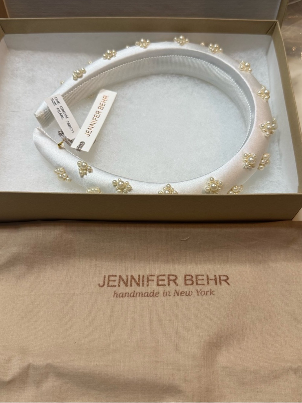 Jennifer Behr Pearl Cream Headband Nwt $326 - Picture 6 of 8